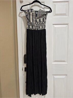 Strapless Black Maxi Jumpsuit with Geometric White Bodice